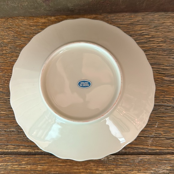 R. H. Macy's Christmas "All the Trimmings" Candle Holder Holly Gold Rim Japan - Picture 5 of 9